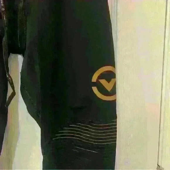 Virus Men’s Black Compression Leggings Full Length Size L - Picture 3 of 5